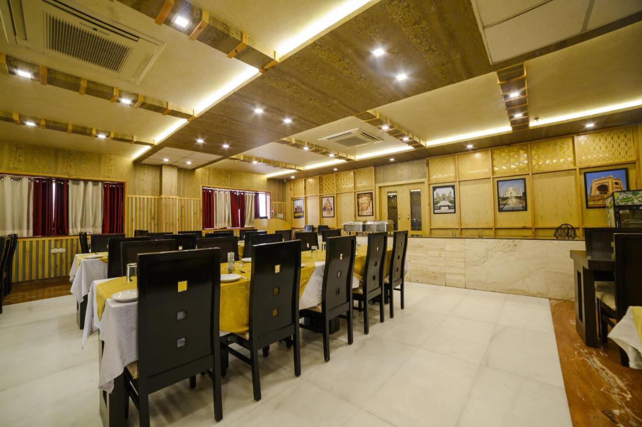 Hotel Karan 3*