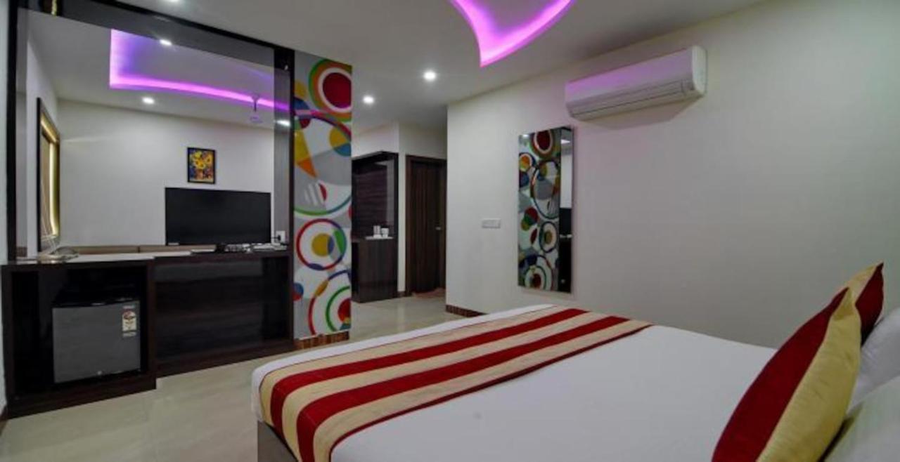Karan 3* Agra (Uttar Pradesh)