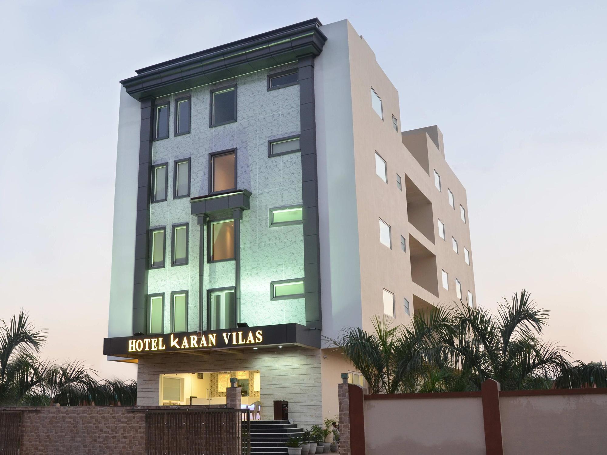 Karan 3* Agra (Uttar Pradesh)