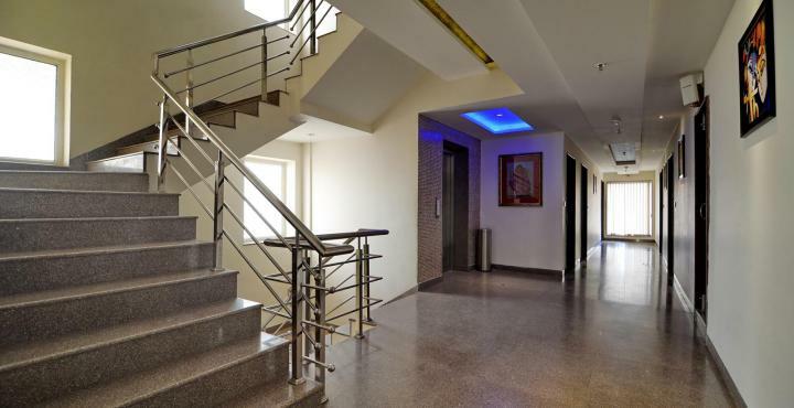 Hotel Karan